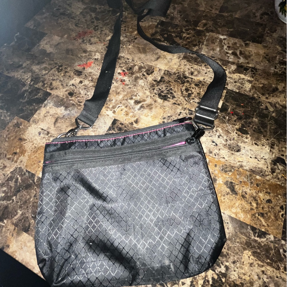 Thirty One crossbody